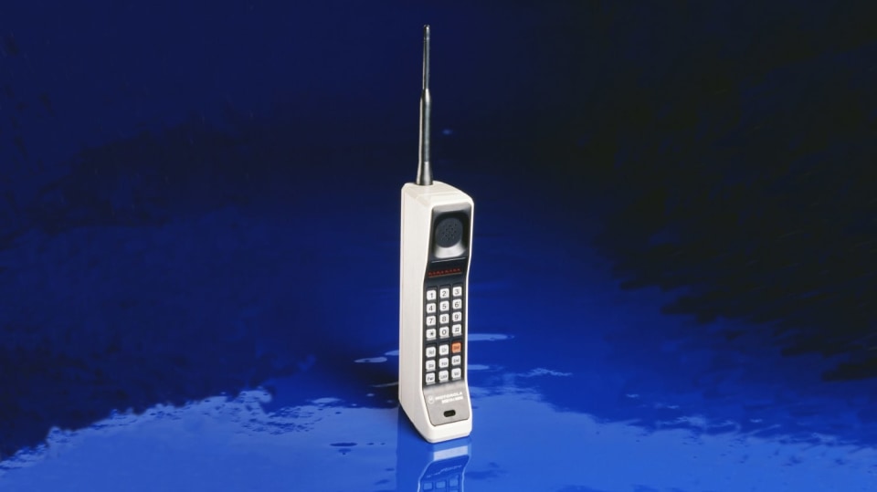 DynaTAC 8000x
